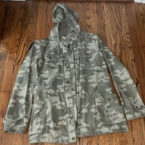 BNCI Women’s Camo Jacket
